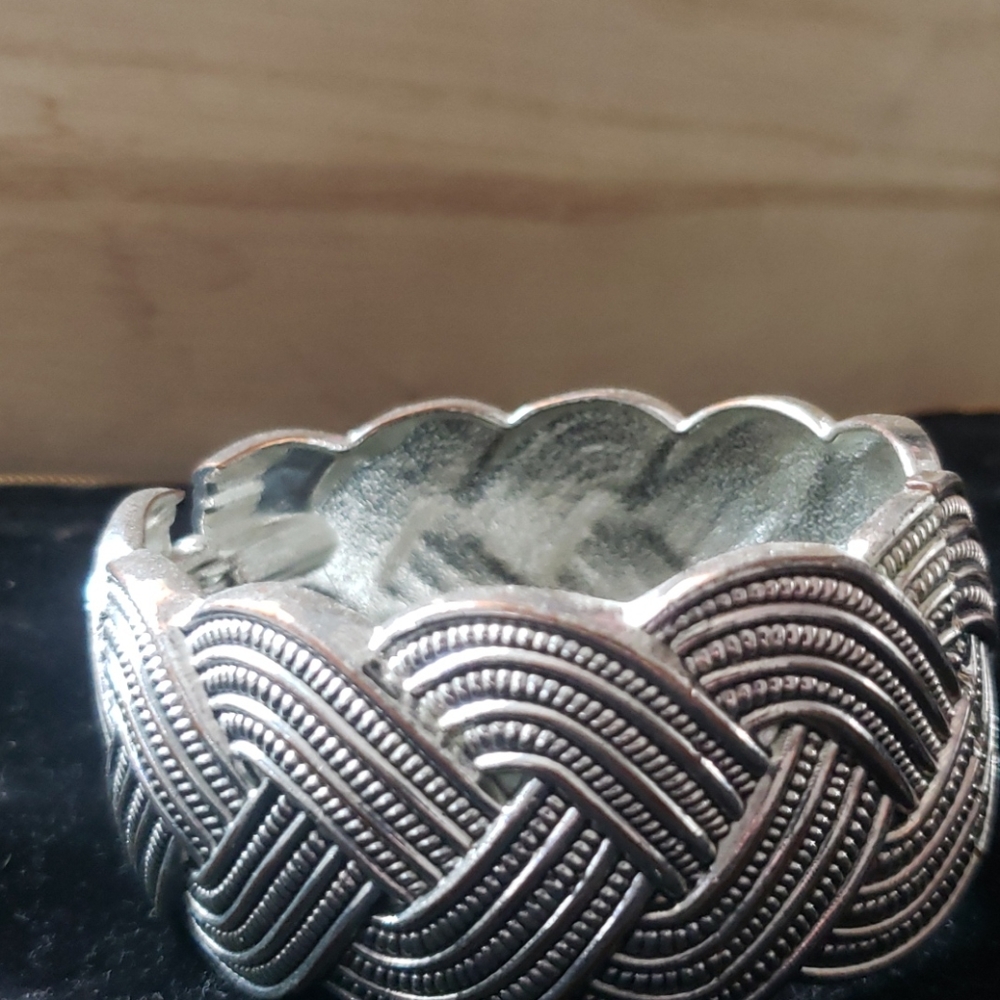 Braclet